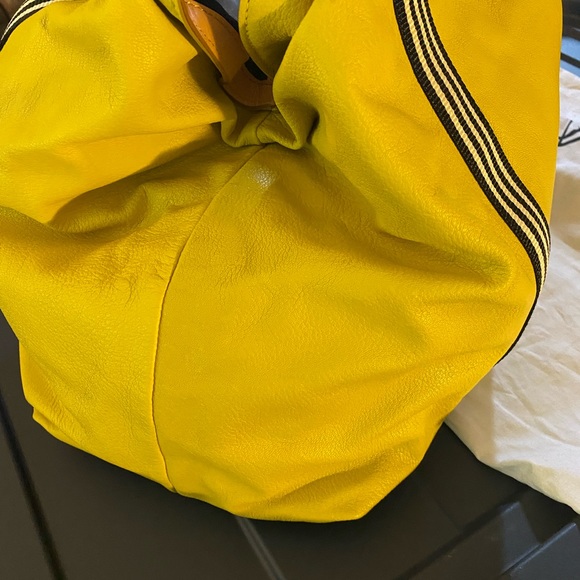 Diane Von Furstenberg Leather Bag! - Picture 3 of 8